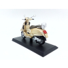 Skuter Vespa GTS 300 2017 gold - skala 1:18 - Centauria